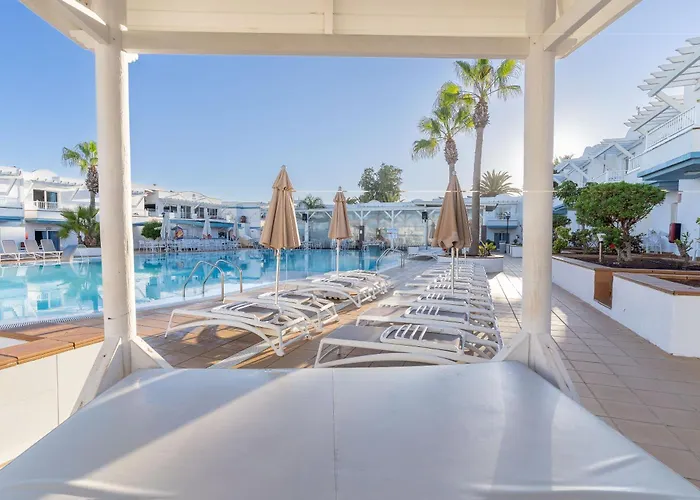 Hotel apartamentowy Arena 3*