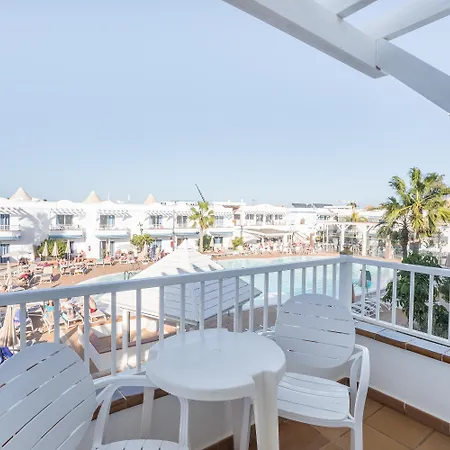 Arena Apartahotel