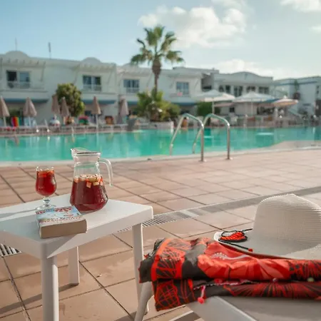 Apartahotel Arena 3*