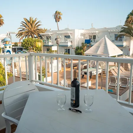 Arena Apartahotel 3*