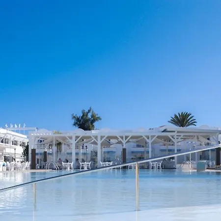 Apartahotel Arena Corralejo