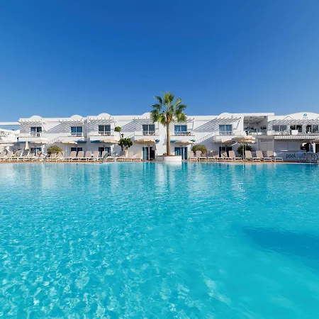 Arena Apartahotel