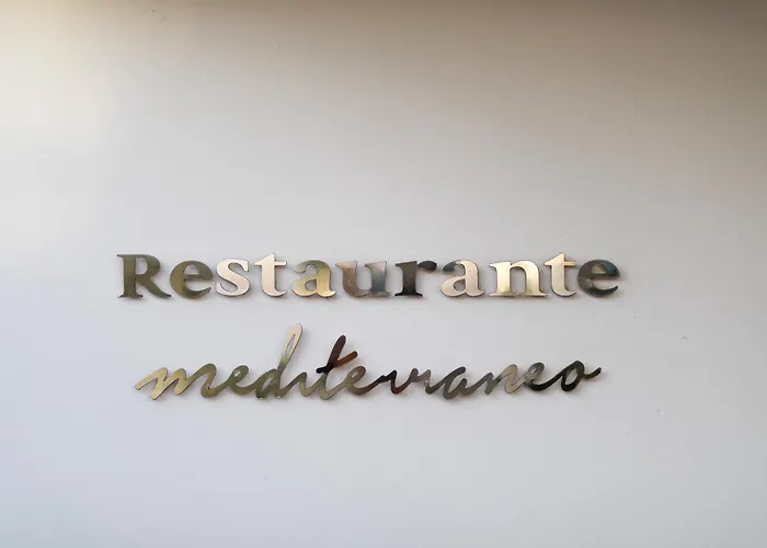 アパートホテル Arena コラレホ